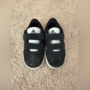 Adidas Toddler Sneakers Size 6K – Black Velcro Strap Shoes